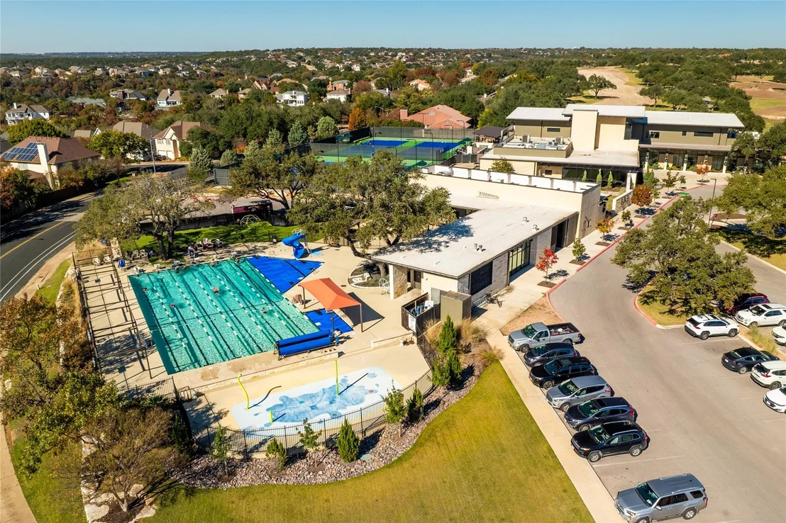 Photo of 5700 Greenledge CV