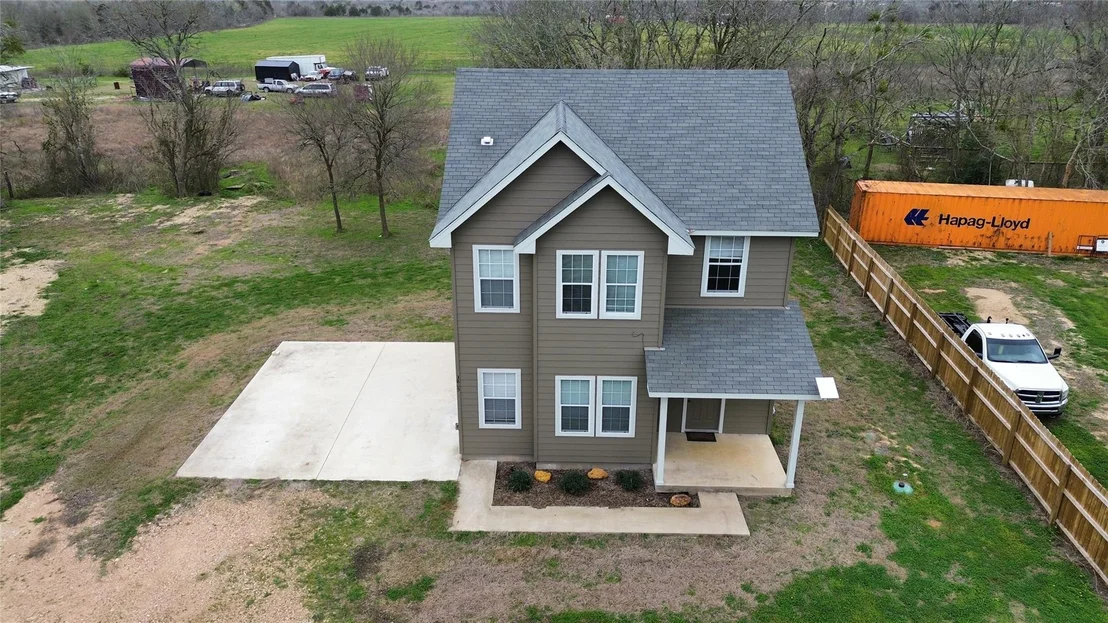 Photo of 3805 E Us-290 Highway E
