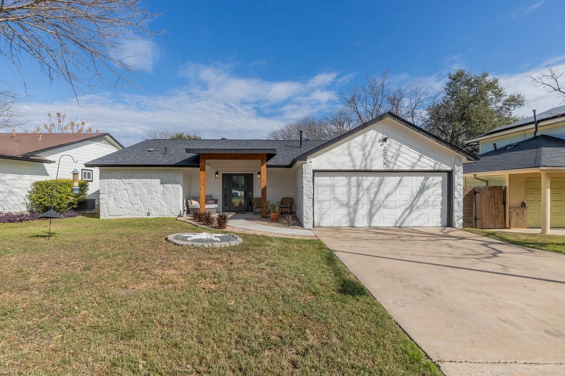 Photo of 2214 Lear LN