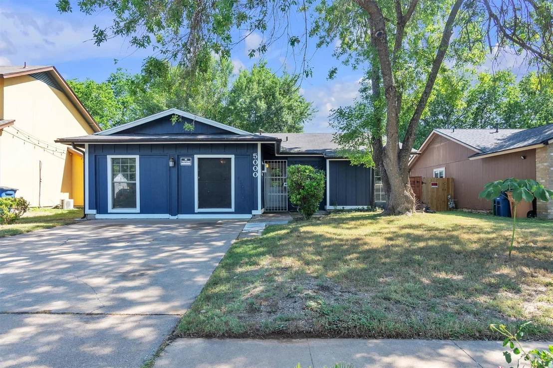 Photo of 5000 Fontenay DR