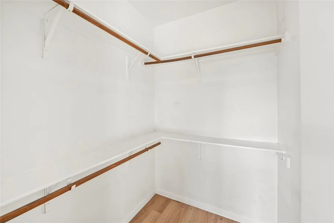 Photo of 217 Vestral RD