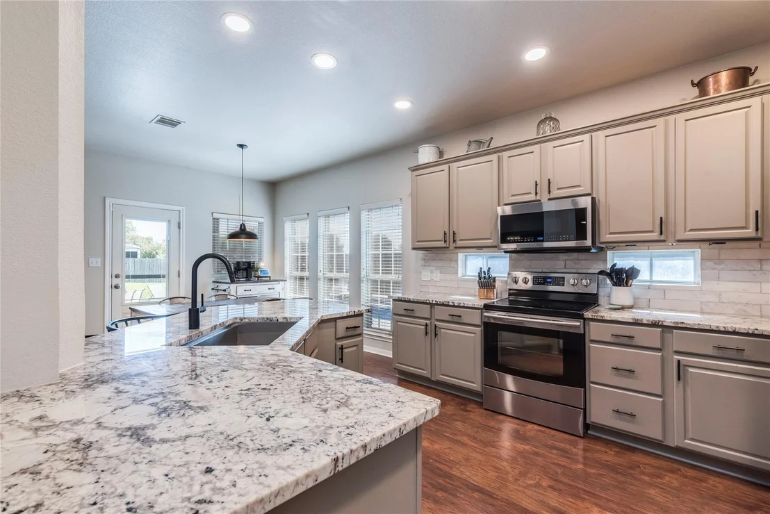Photo of 113 San Jacinto DR