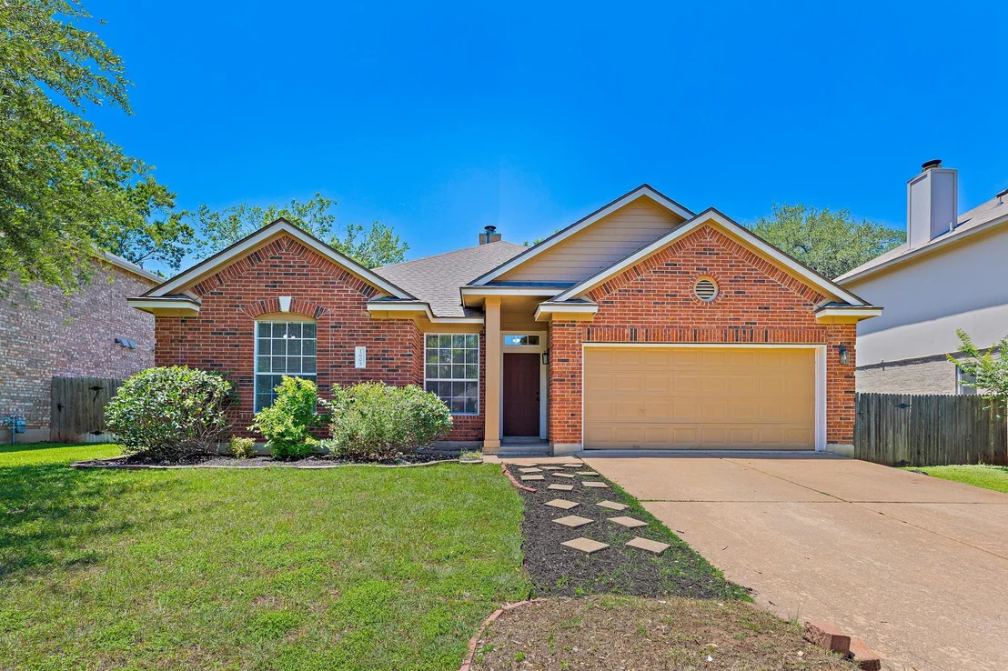 Photo of 1605 Azalea DR