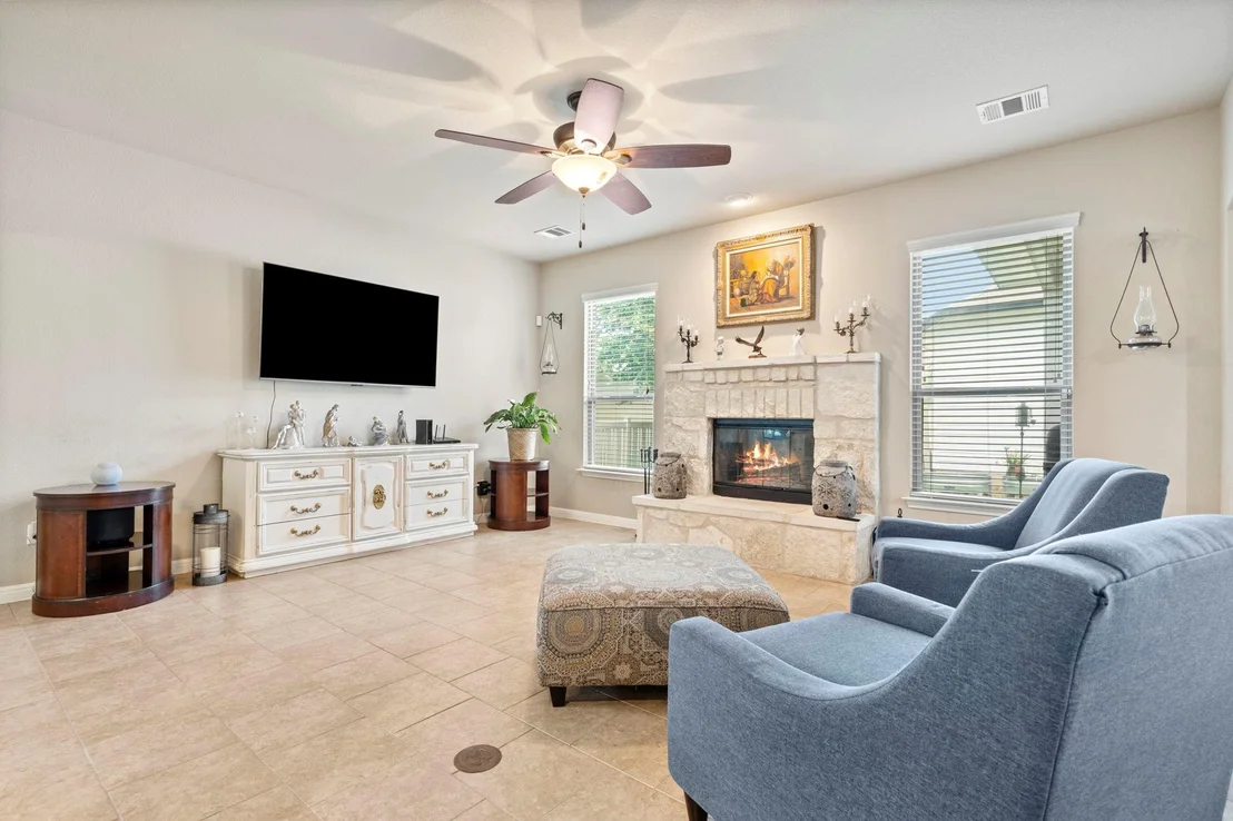 Photo of 2037 Herzog BLVD