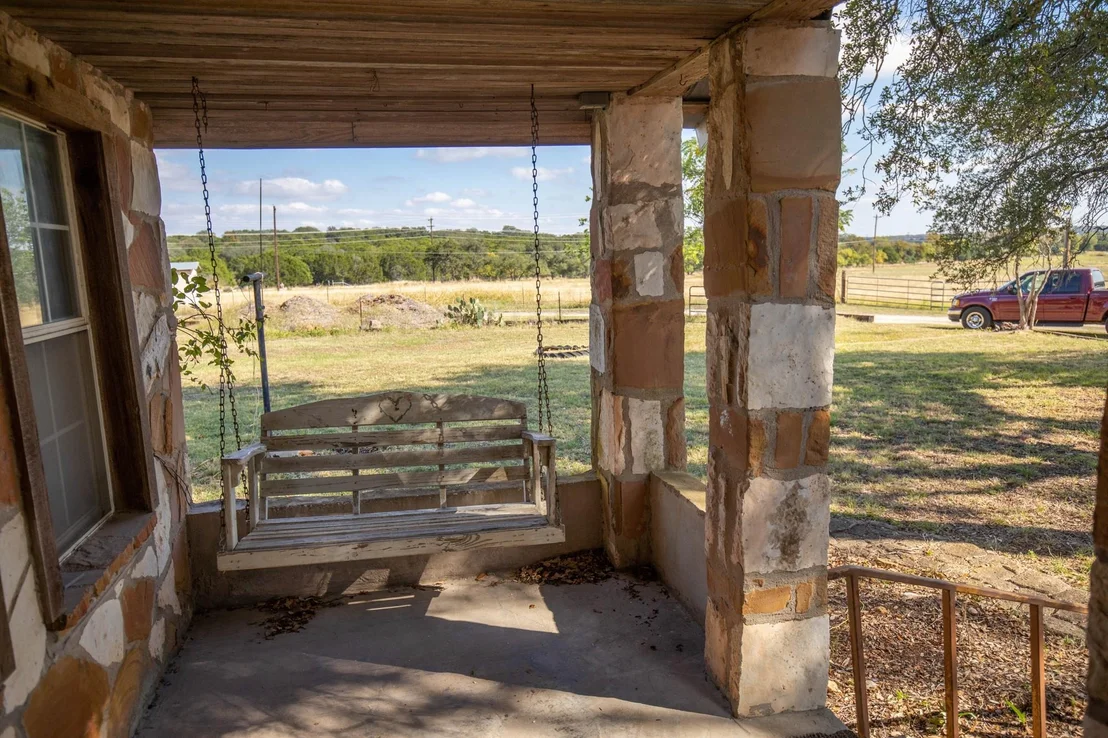 Photo of 14942 Cedar Valley Rd