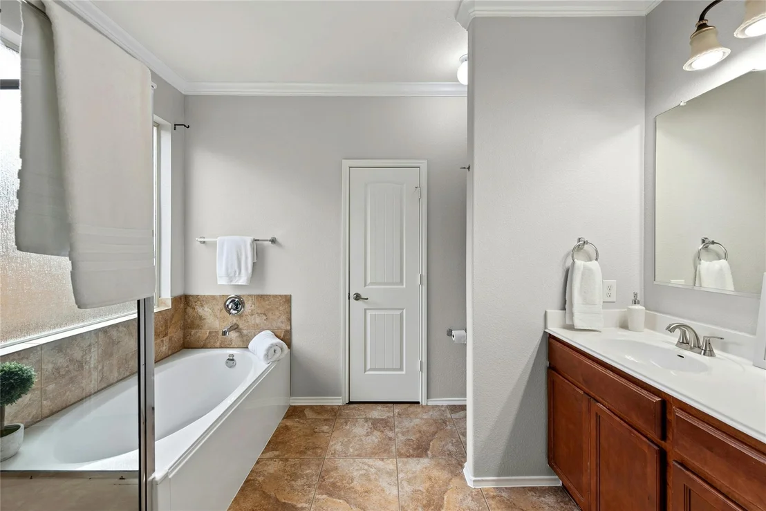 Photo of 5929 Abby Ann LN