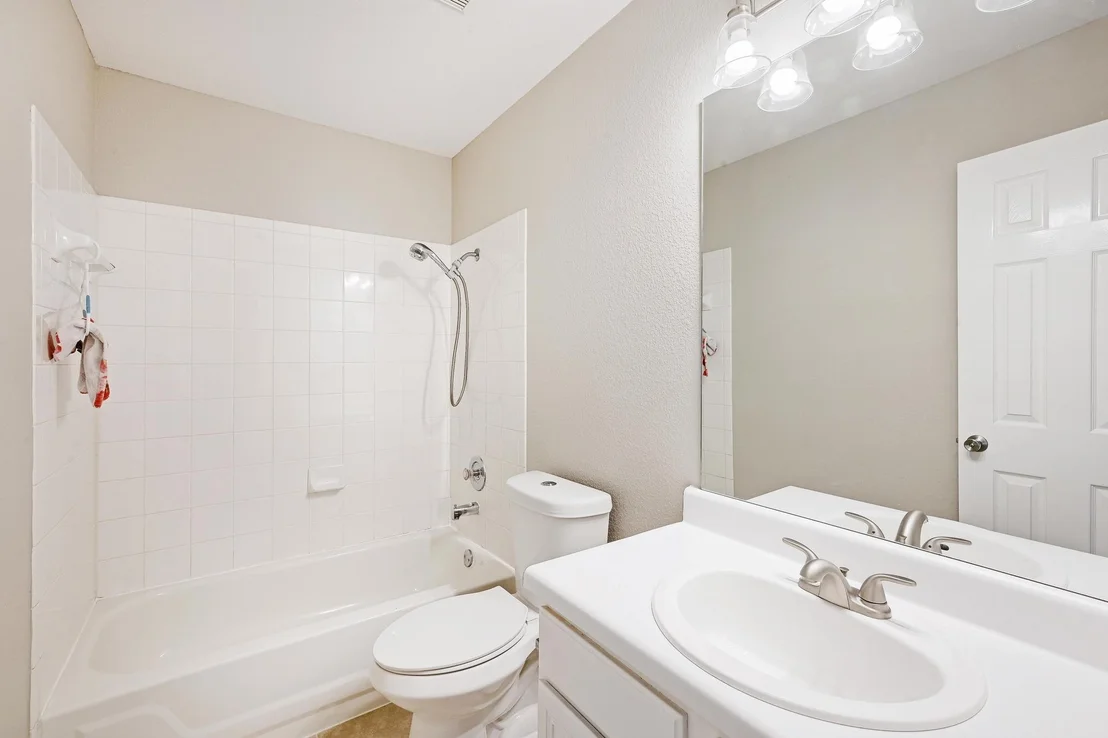 Photo of 7400 Spivey DR