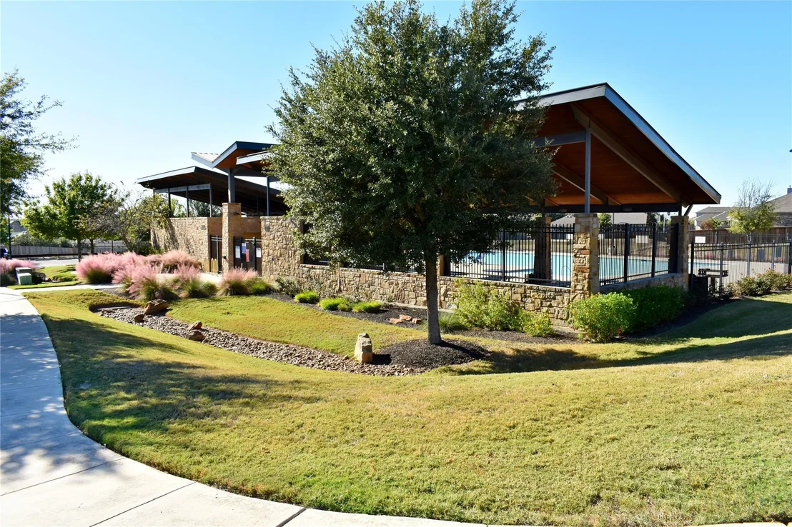 Photo of 217 Coral Stone TRL