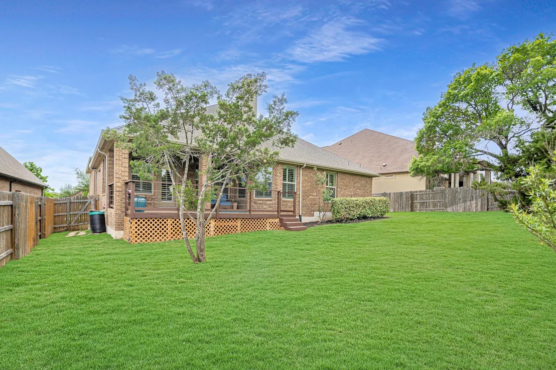 Photo of 557 Merion DR
