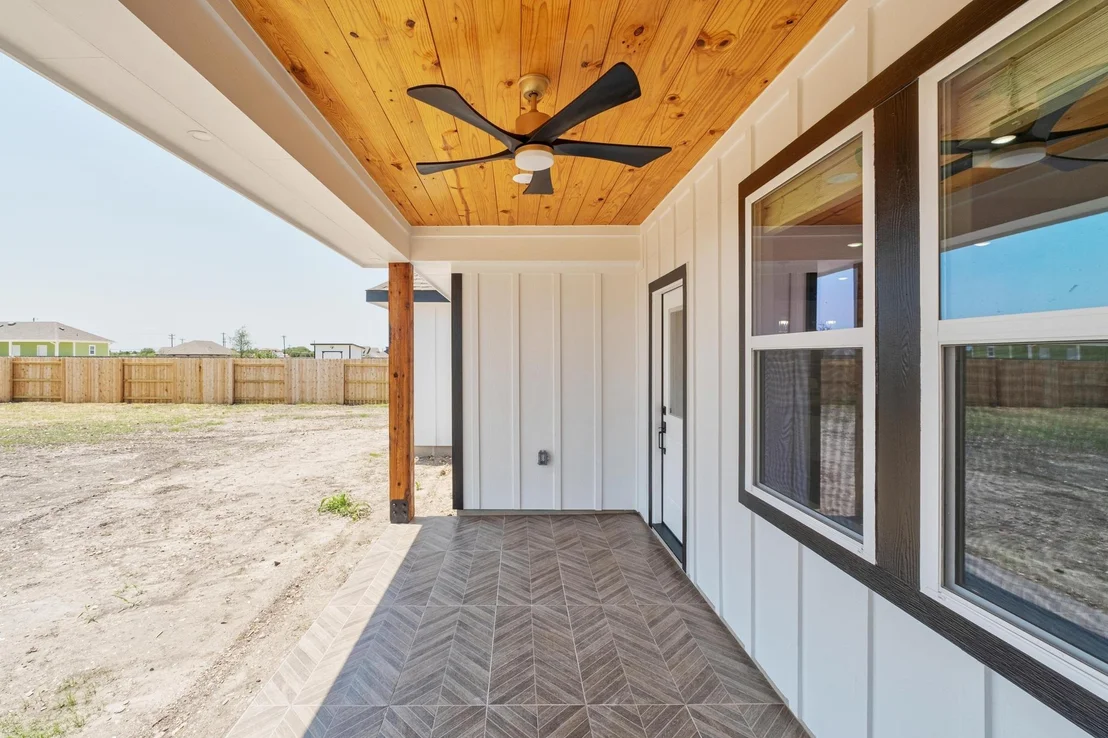Photo of 123 Bianca CIR