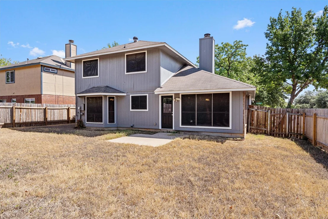 Photo of 4700 Fallenash DR
