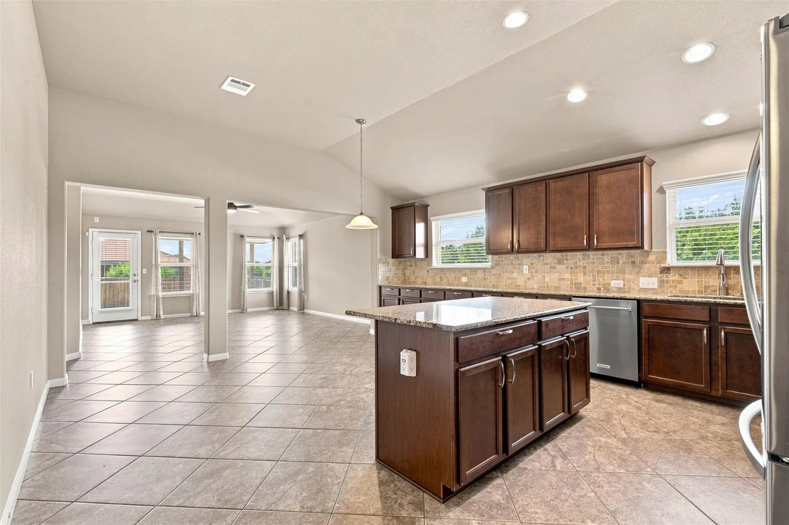 Photo of 528 Tula TRL