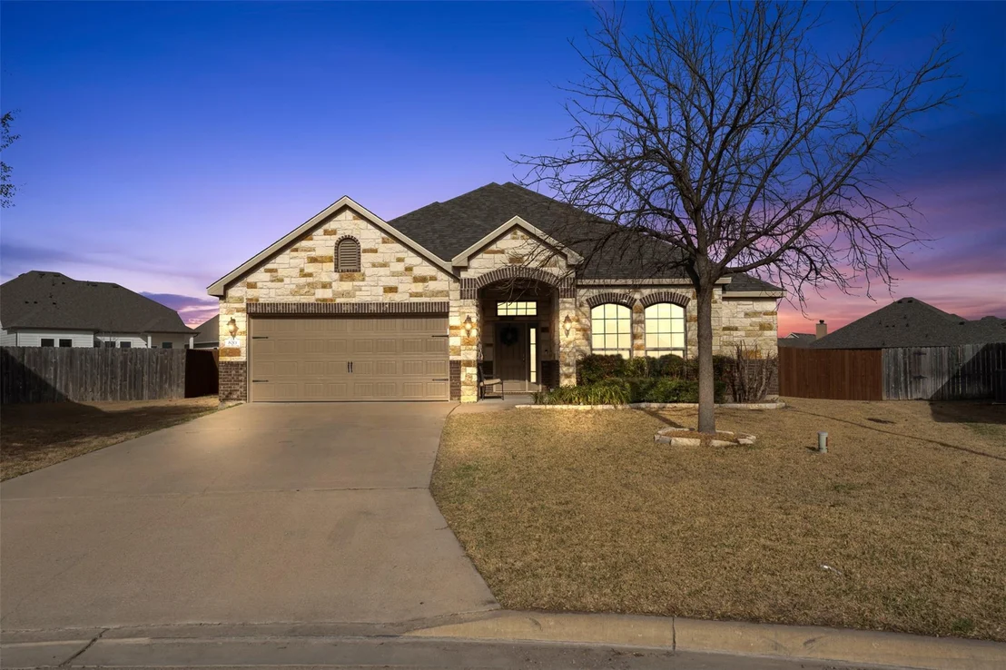 Photo of 520 Copper Ridge LOOP