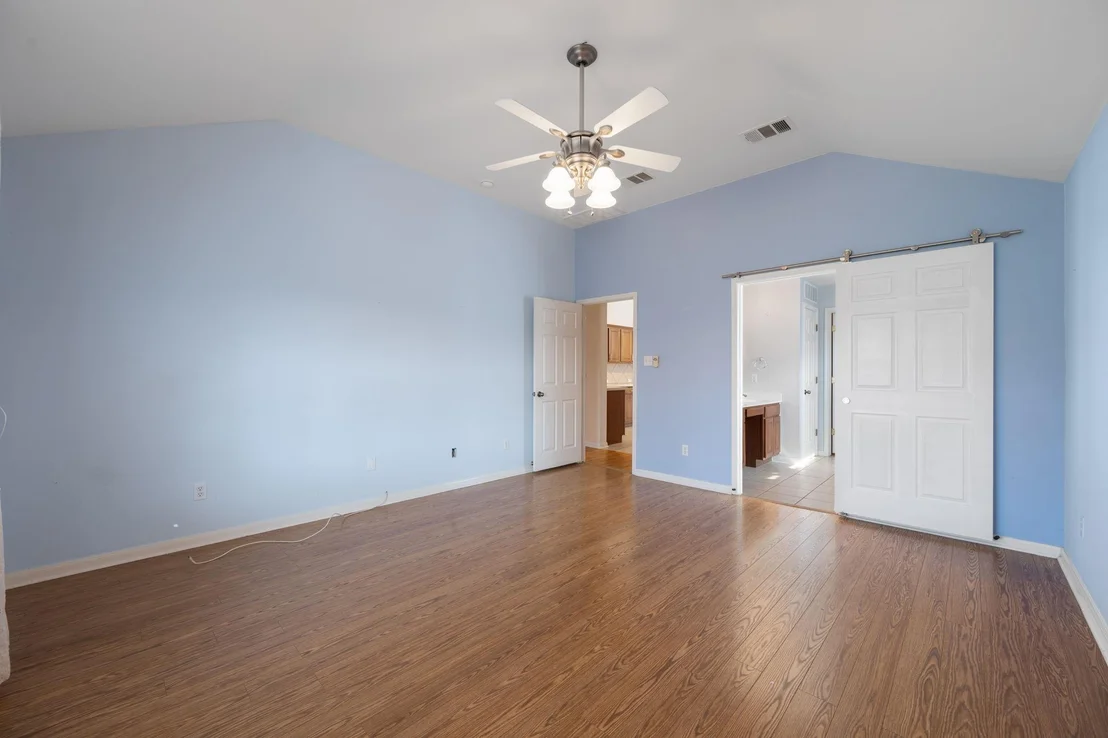 Photo of 215 Kerley DR