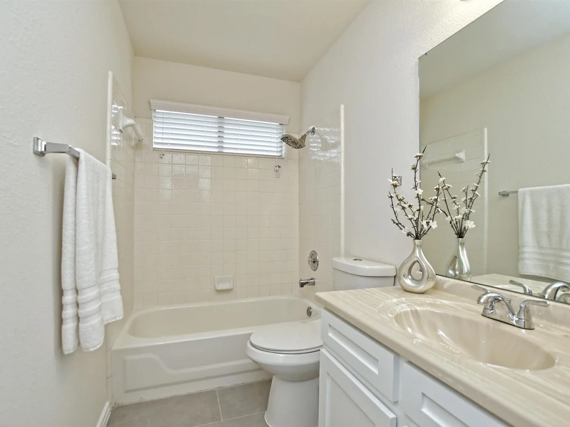 Photo of 12316 Uttimer LN