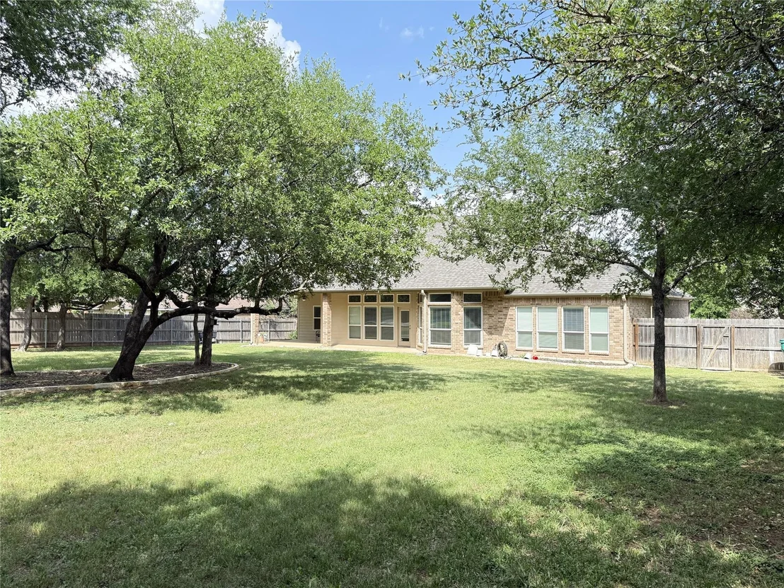 Photo of 3004 Amber Forest TRL