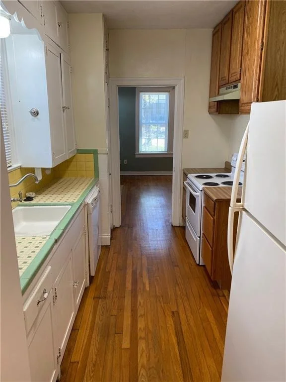 Photo of 1606 Wethersfield RD