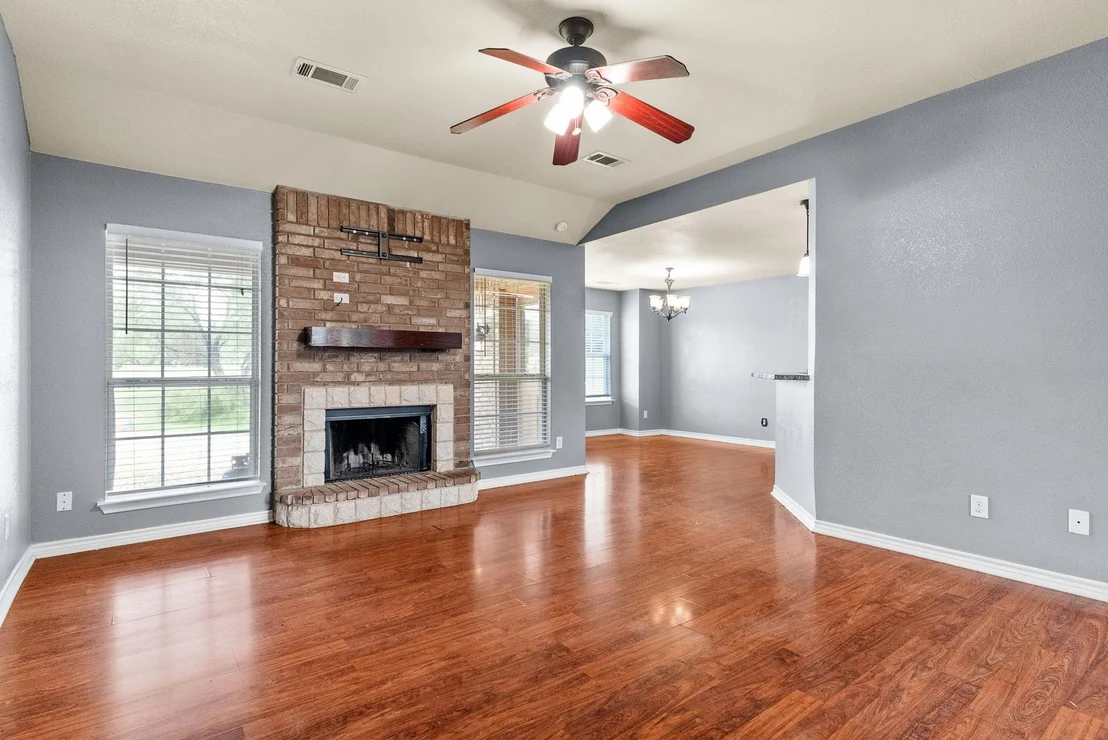 Photo of 6060 County Road 3300