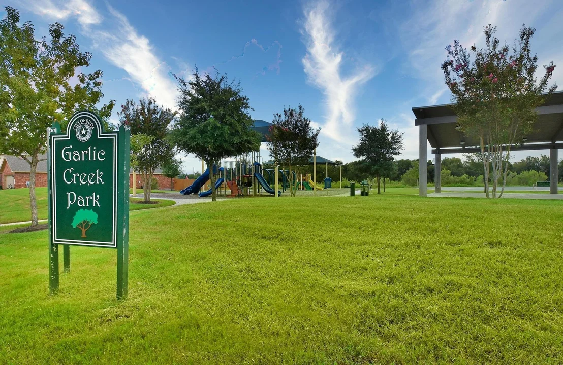 Photo of 1118 Giberson WAY