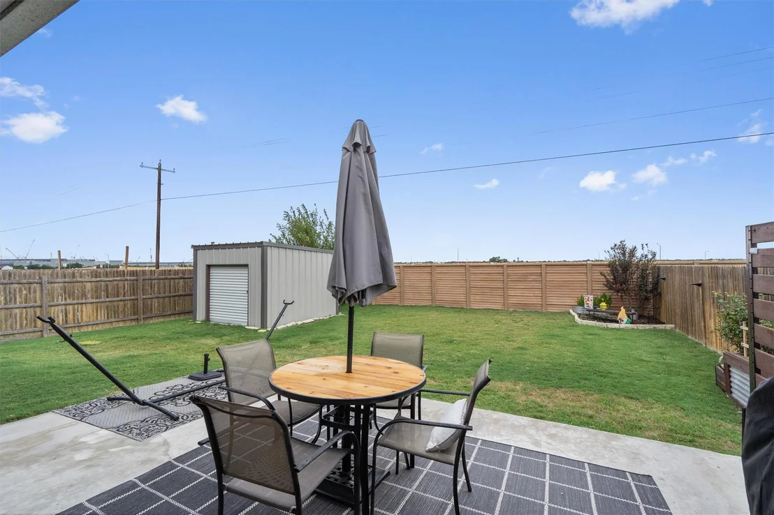 Photo of 138 Beth Ann LOOP