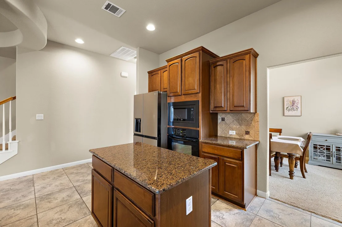 Photo of 2612 Windview LN