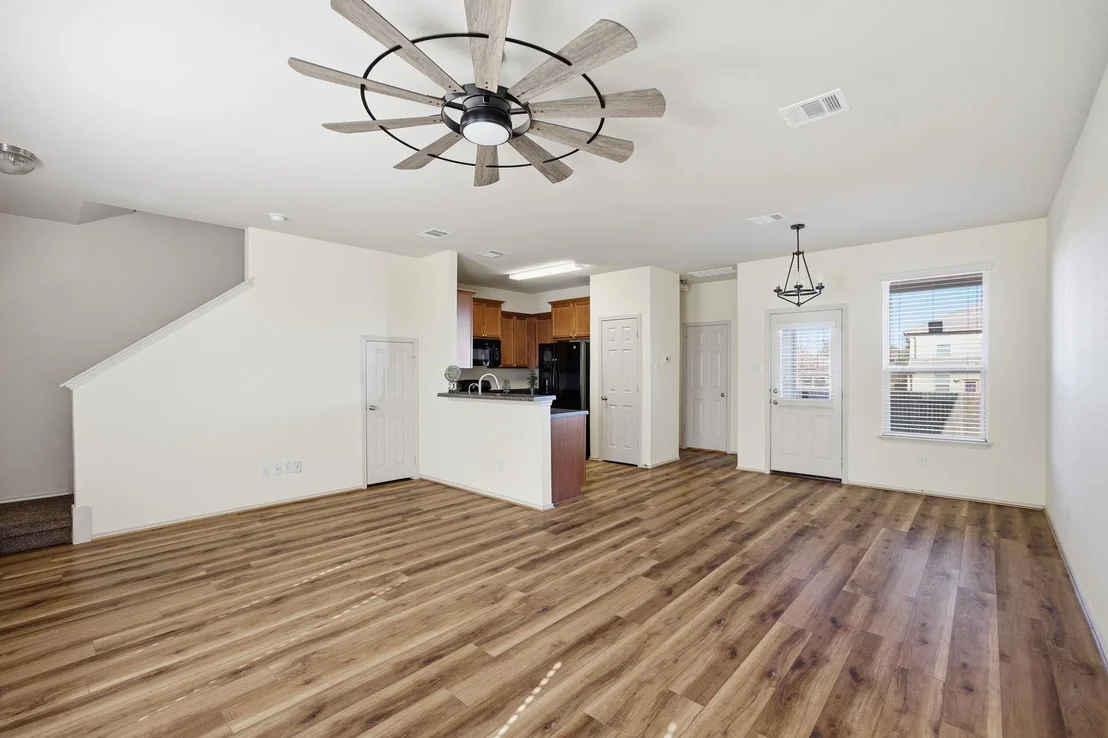 Photo of 408 Azurite DR