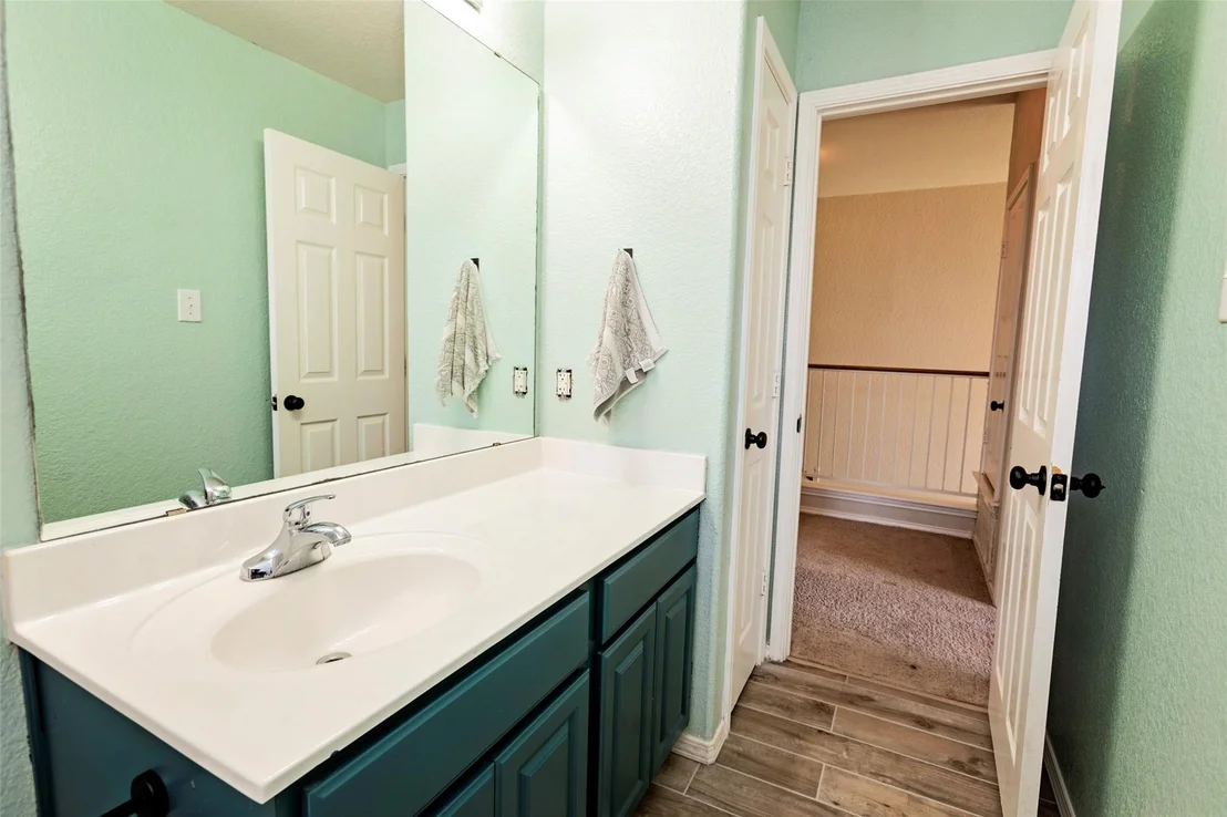 Photo of 5309 White Rock