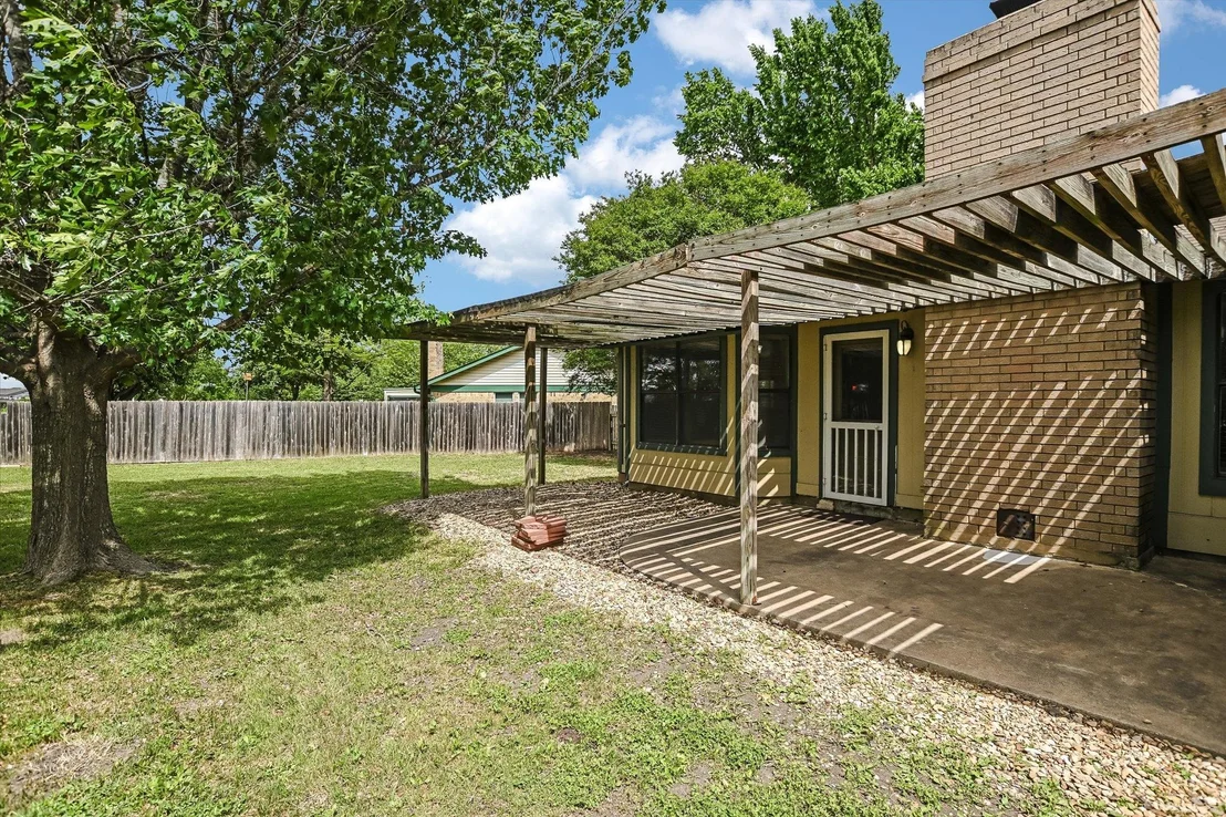Photo of 111 Creekside DR
