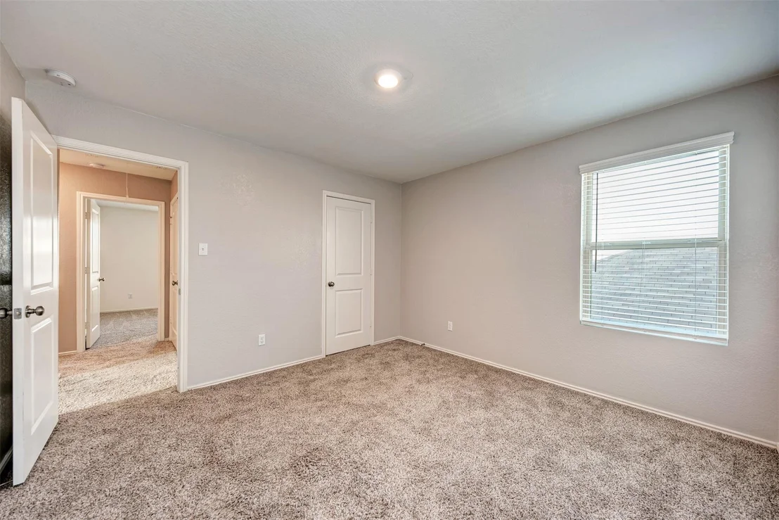 Photo of 817 Circle WAY