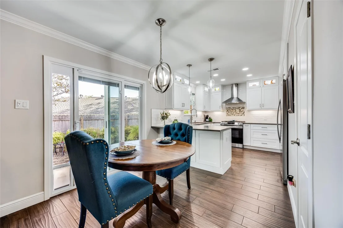 Photo of 10103 Oak Hollow CIR