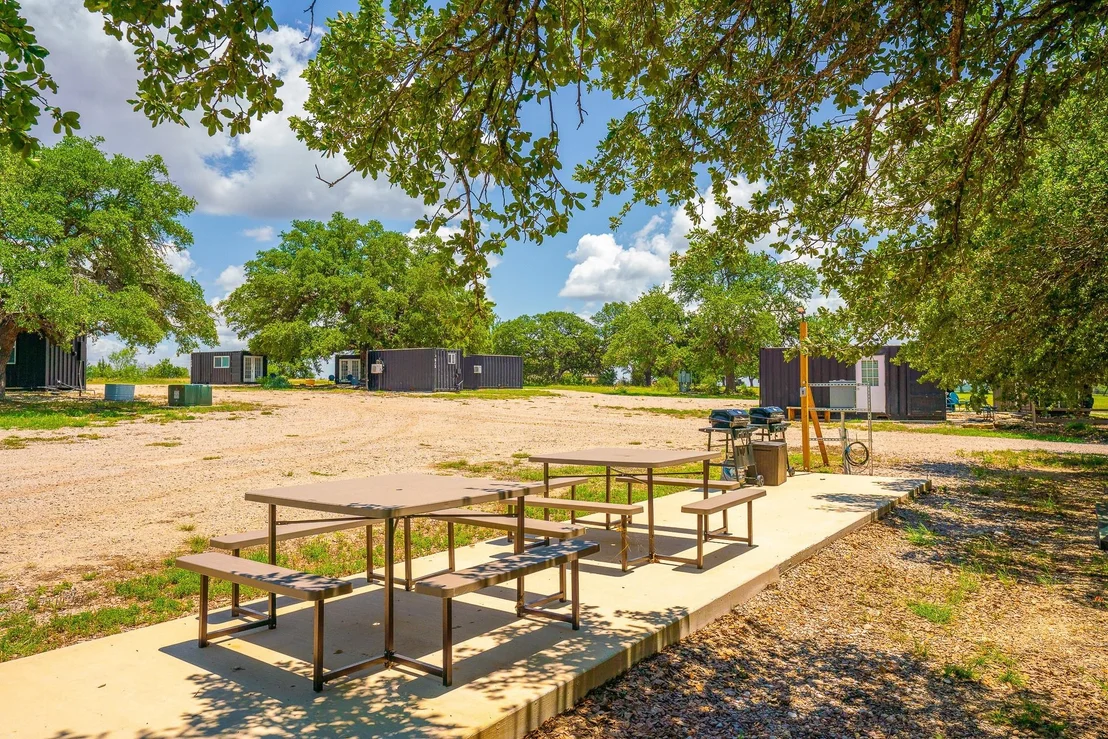 Photo of 8502 E Us 290