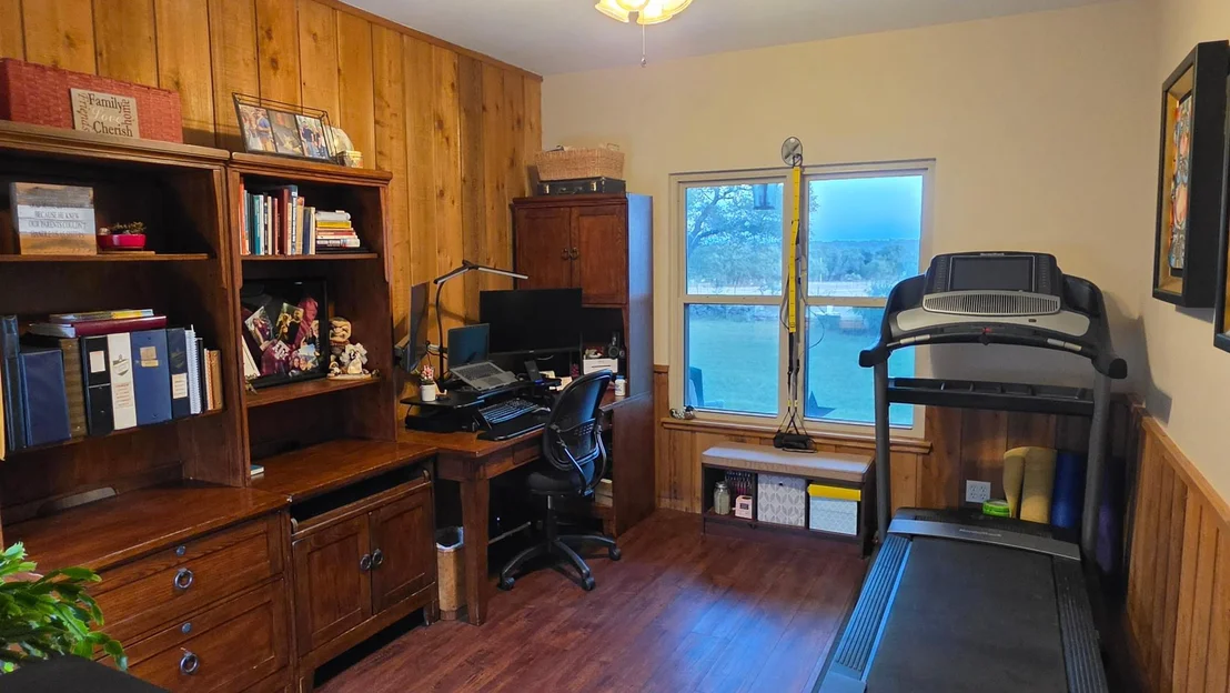 Photo of 1200 County Road 233