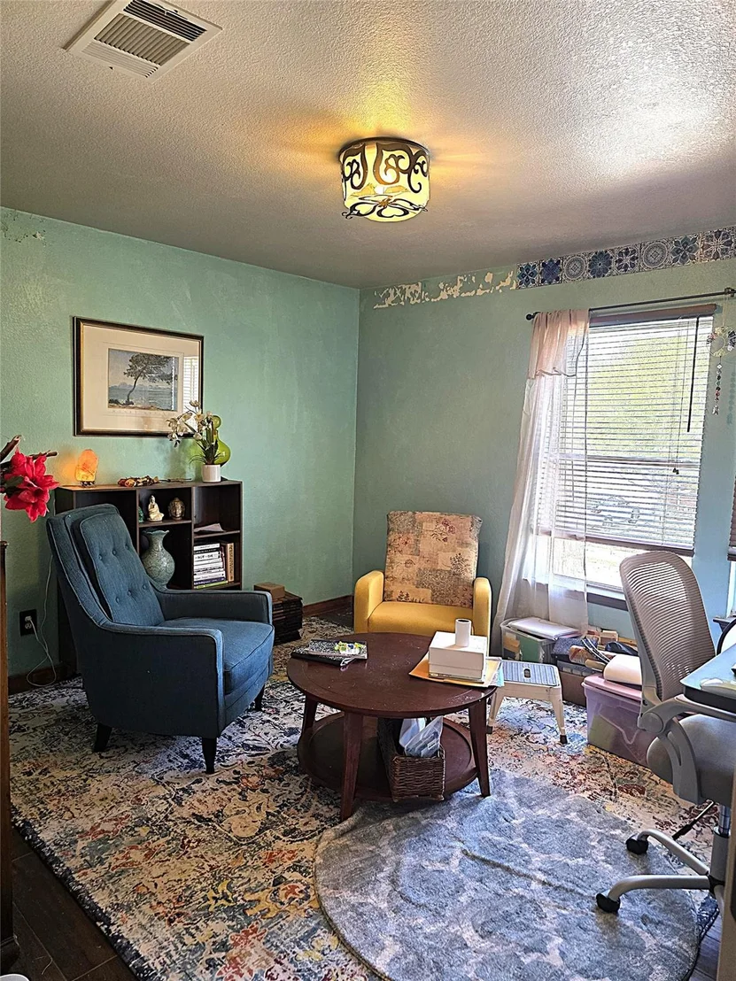 Photo of 1806 Candlelight DR