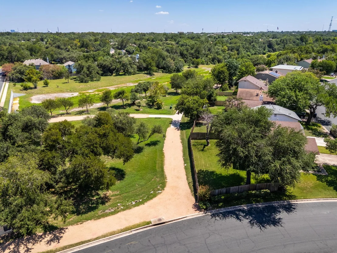 Photo of 13020 TAMAYO DR