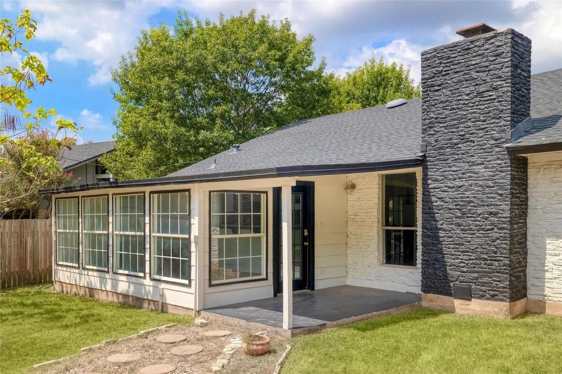 Photo of 517 Sara DR