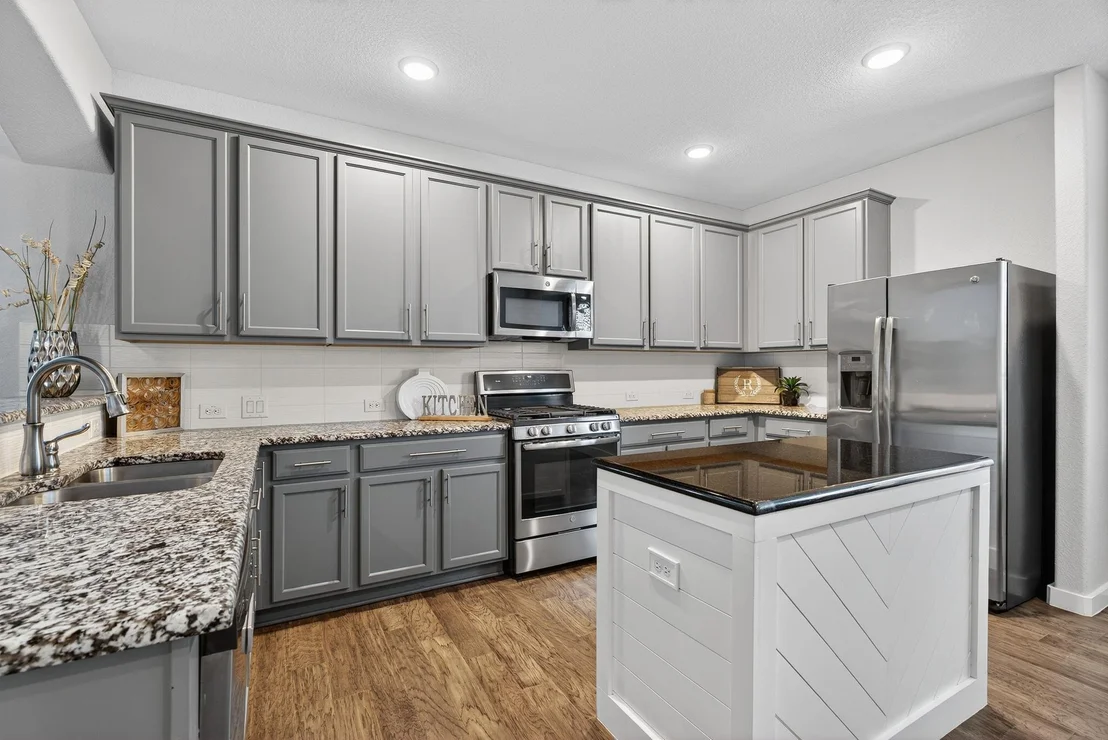 Photo of 157 Firethorn DR
