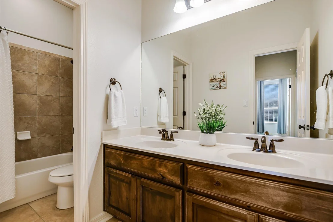 Photo of 213 Mirafield LN