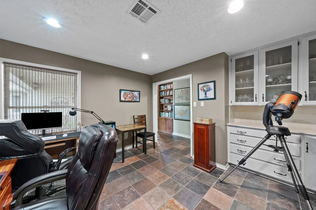 Photo of 6500 Armstrong RD