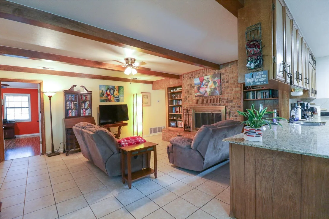 Photo of 221 County Road 4748