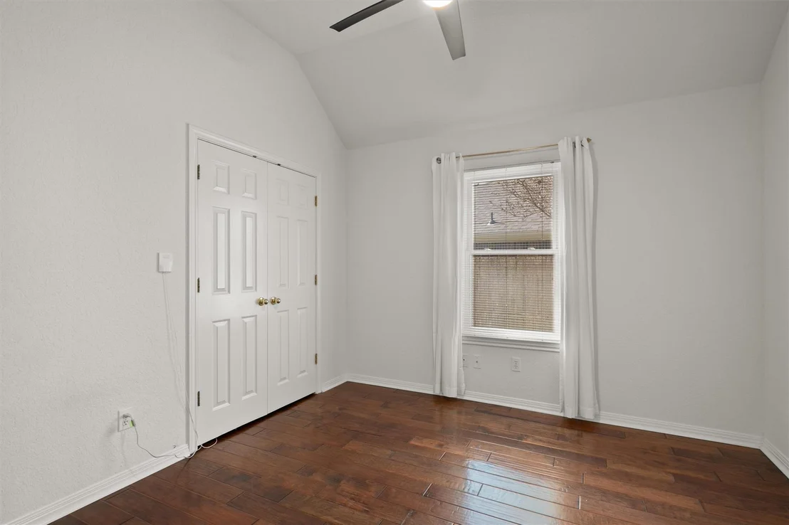 Photo of 1014 Hackberry DR