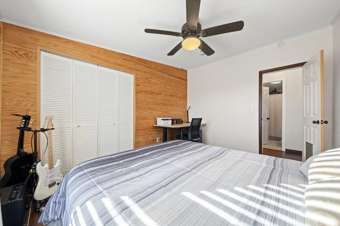 Photo of 28609 Paradise Manor DR