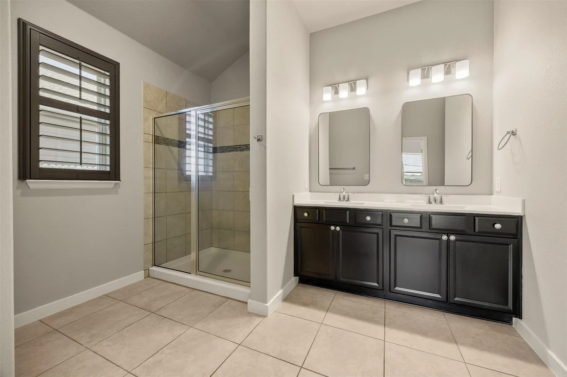 Photo of 721 Bridgestone WAY
