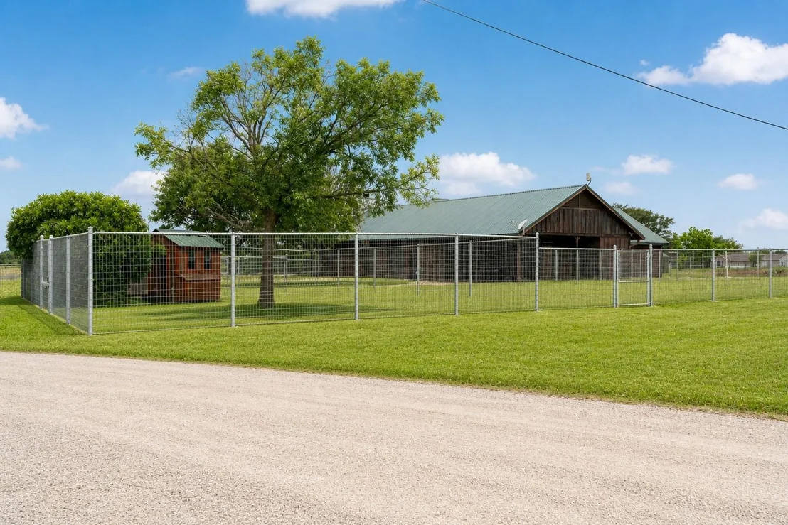 Photo of 800 County Road 126