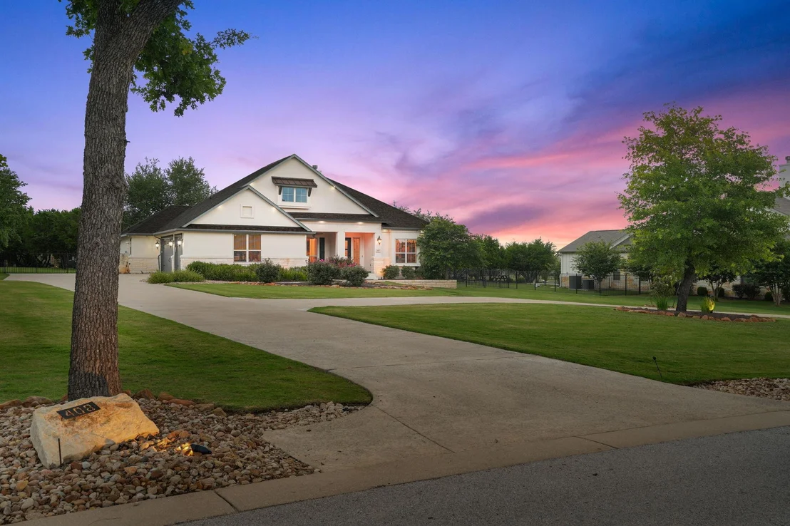 Photo of 408 Bold Sundown