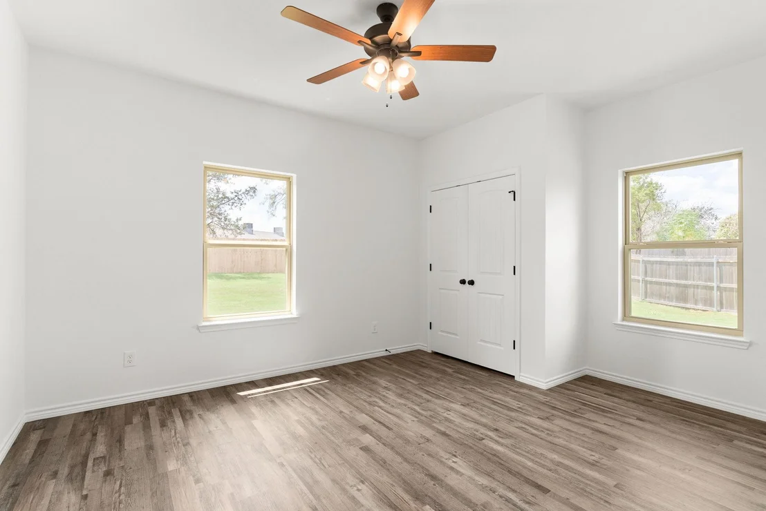 Photo of 828 Elijah LN