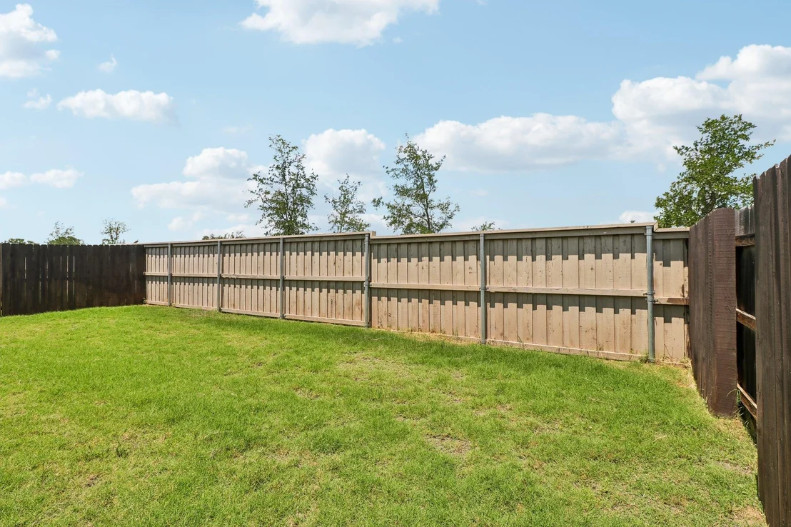 Photo of 112 Chinaberry BND