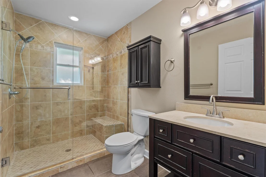 Photo of 531 Dennis DR