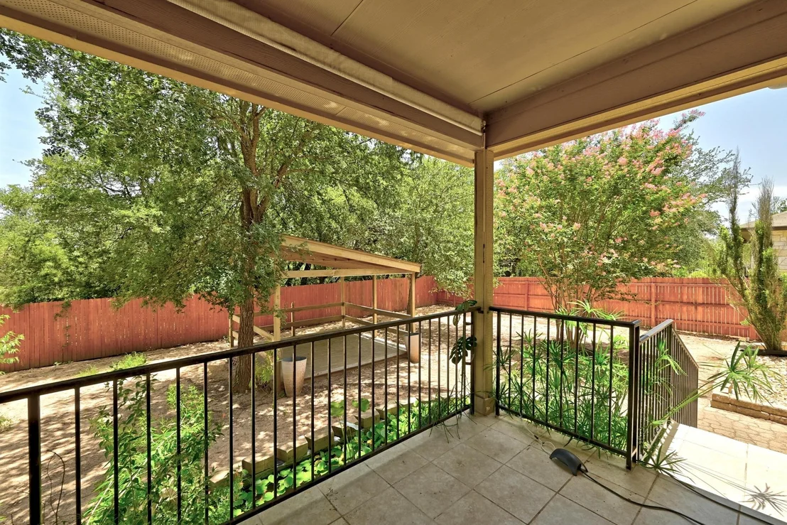Photo of 2215 Stonehaven