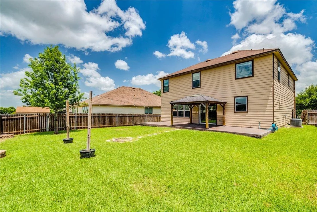 Photo of 401 Waterleaf BLVD
