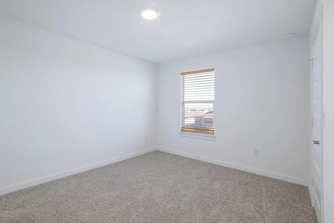 Photo of 7402 Sagira PATH
